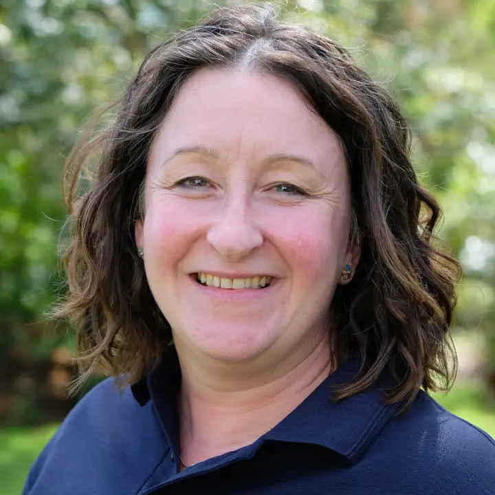Helen Elliott
